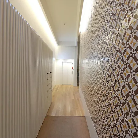 Апартаменты Flh Spacious Duplex *