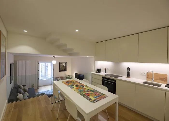 アパート Flh Spacious Duplex ポルト