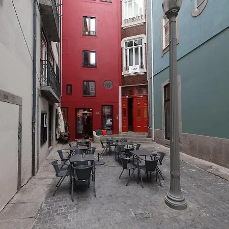 Flh Spacious Duplex Appartement Porto